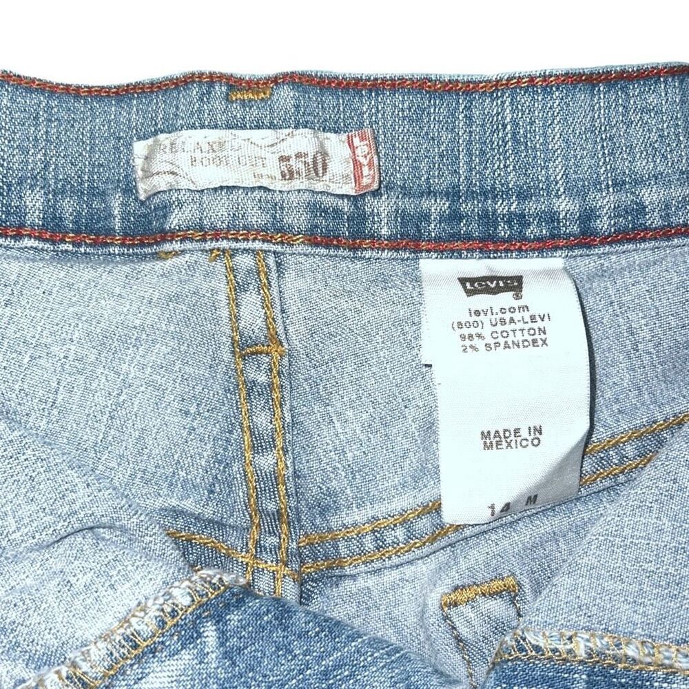Levi’s 550 Shorts - Picture 3 of 7